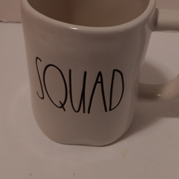 4 Rae Dunn Mugs - Picture 5 of 11